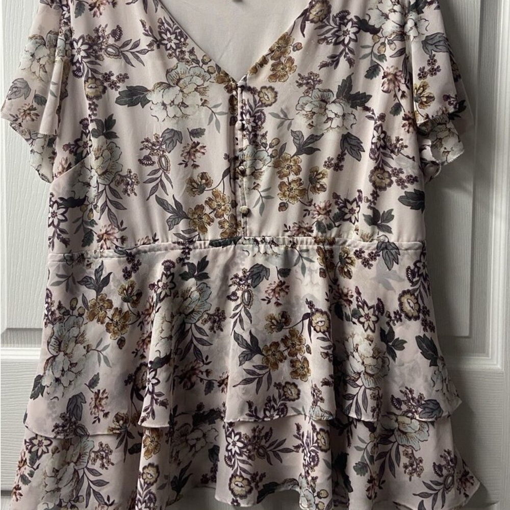 Torrid top size 4